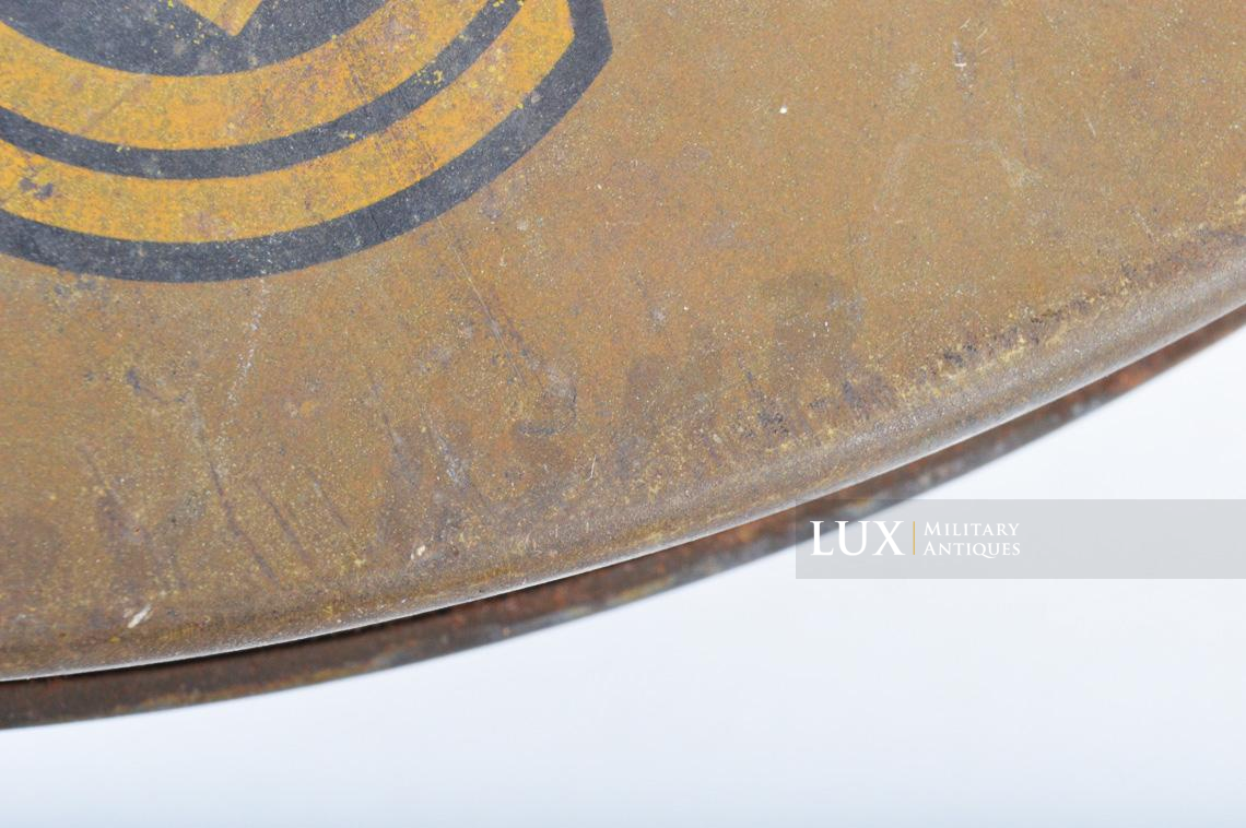 US Army decorated storage tin - photo 15