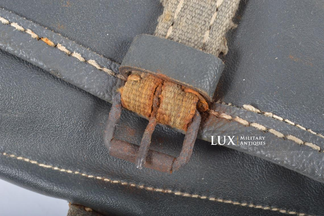 German pioneer tool bag in ersatz material - photo 15