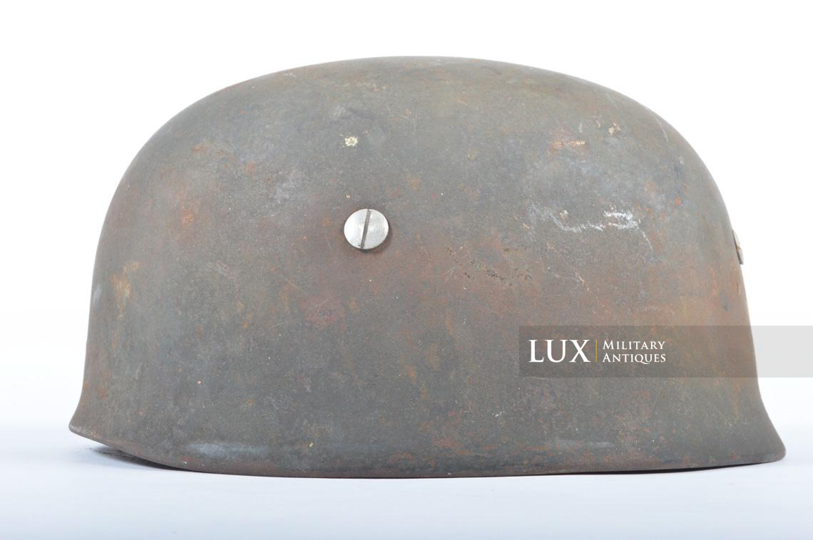 Late-war M38 German paratrooper combat helmet, « woodwork find » - photo 4