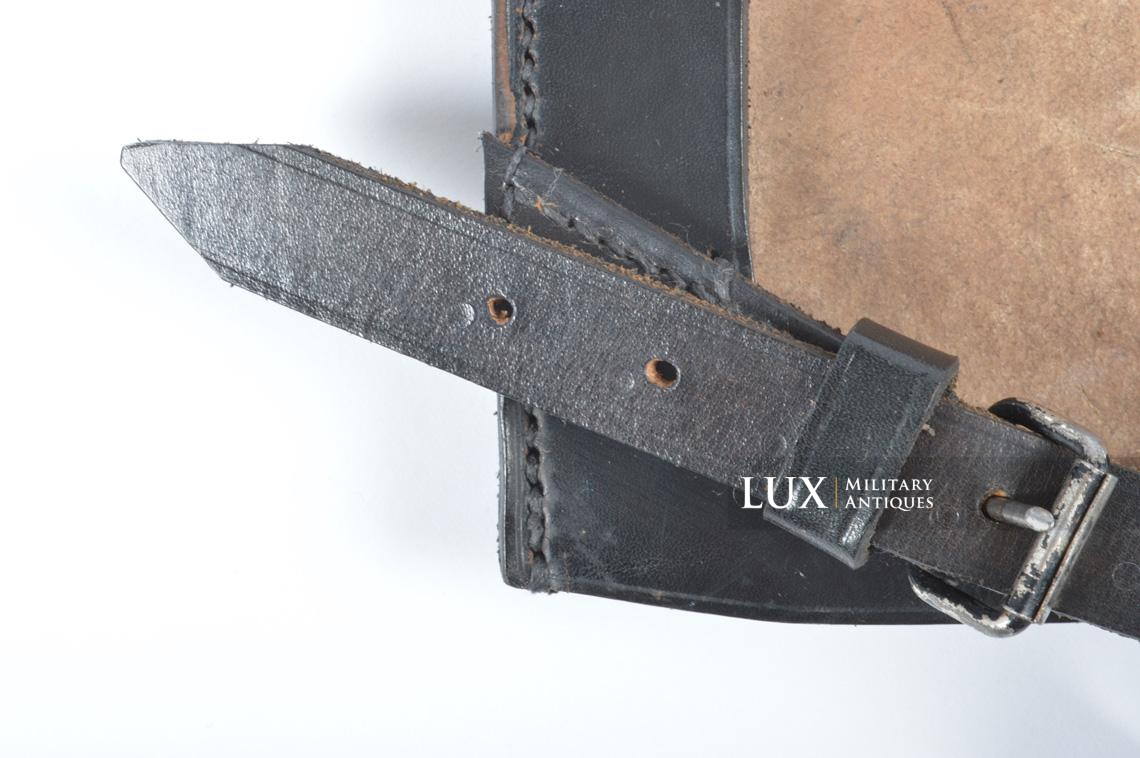 German early leather entrenching tool carrying case, « 1939 » - photo 9