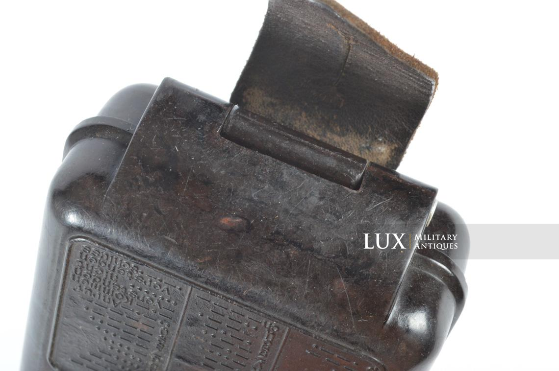 Rare German « BERKER » field flashlight - photo 12