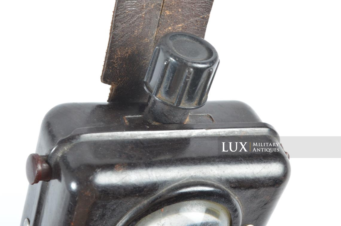 Rare German « BERKER » field flashlight - photo 13