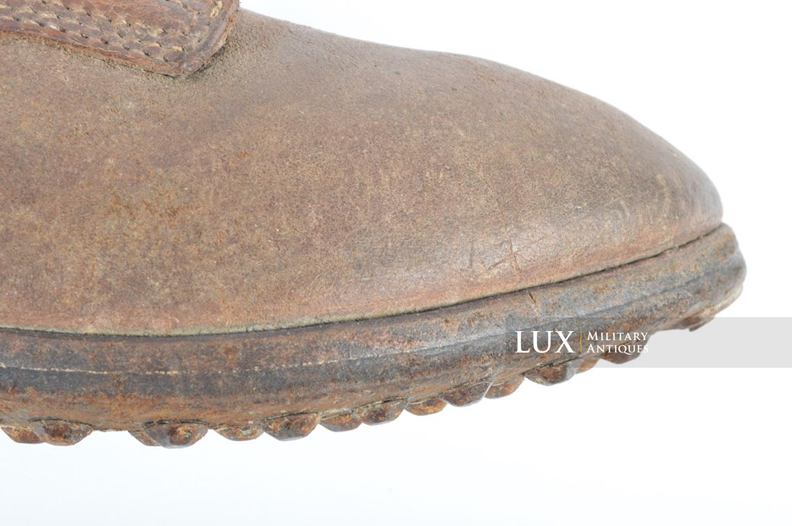 Late-war German low ankle combat boots, « RBNr 0/0714/0024 » - photo 28