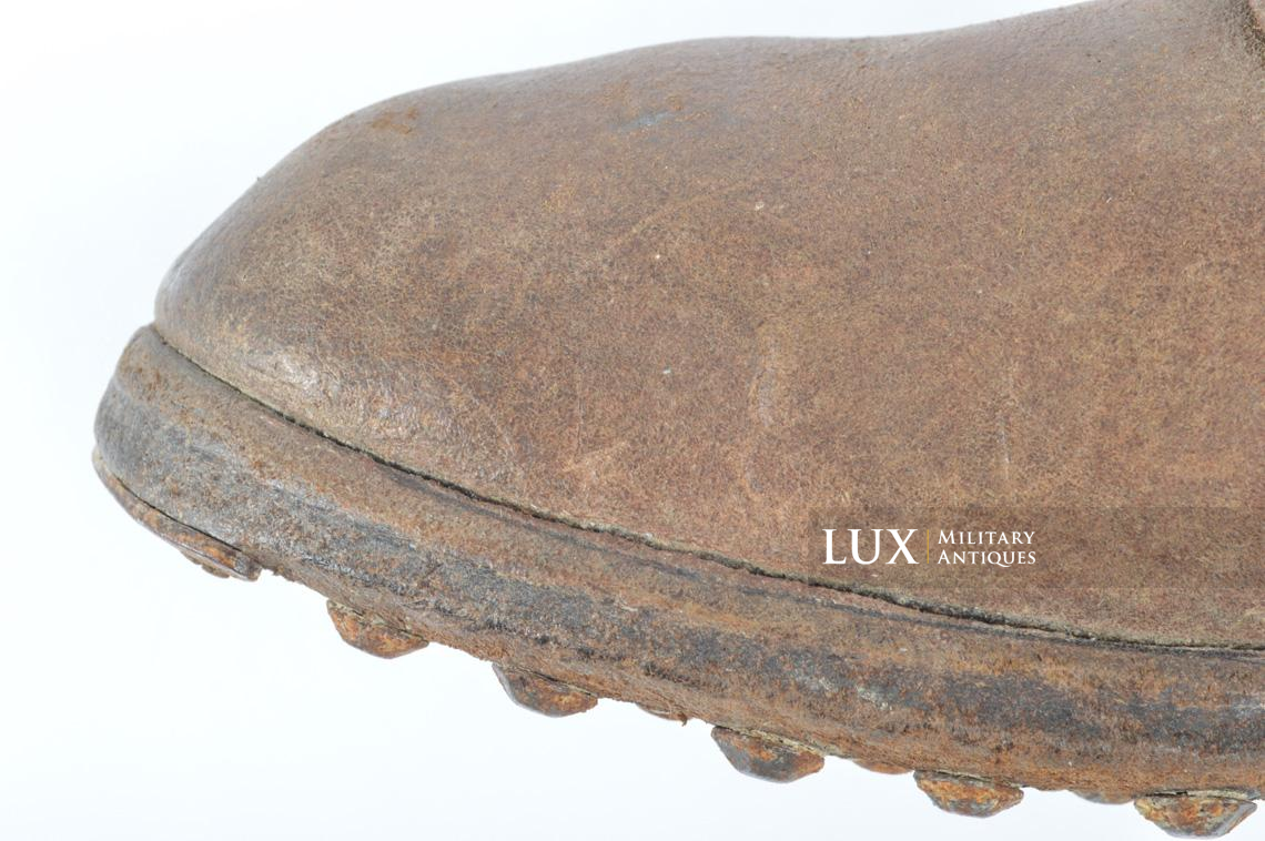 Late-war German low ankle combat boots, « RBNr 0/0714/0024 » - photo 34