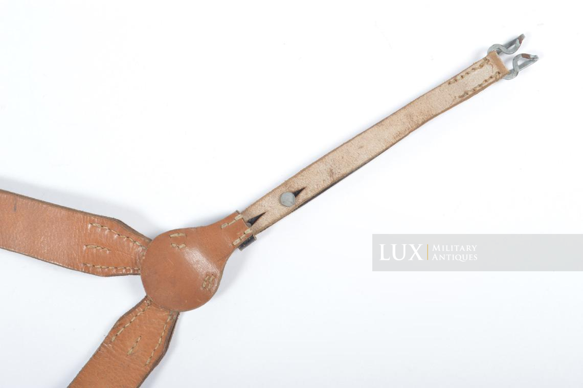 German late-war leather combat Y-straps, « RBNr » - photo 16