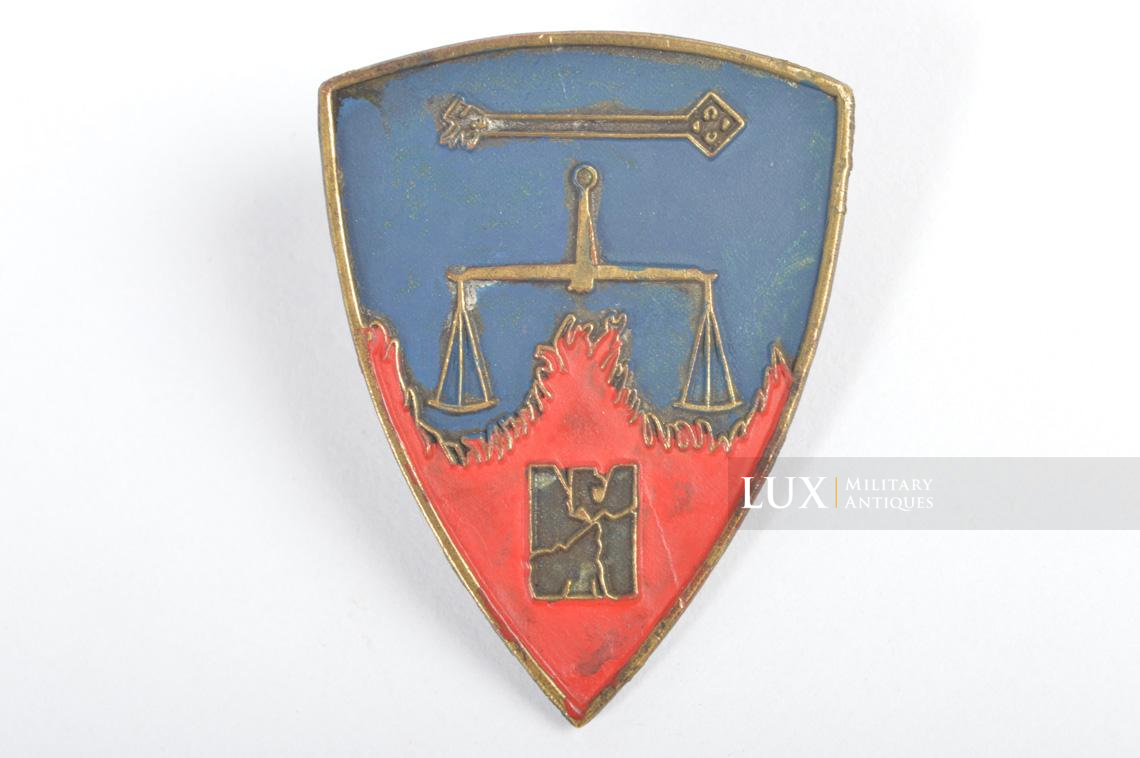 USM1 1st Infantry Division « Nuremberg » war crimes lieutenant's helmet liner - photo 52