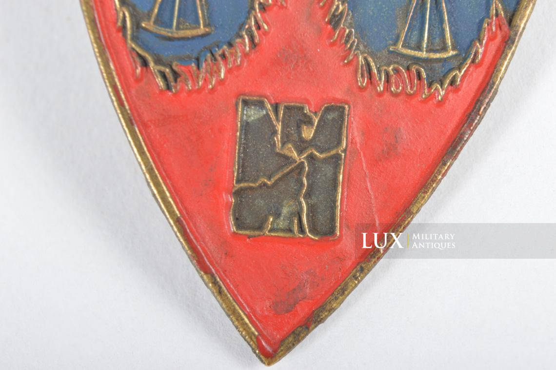 USM1 1st Infantry Division « Nuremberg » war crimes lieutenant's helmet liner - photo 54