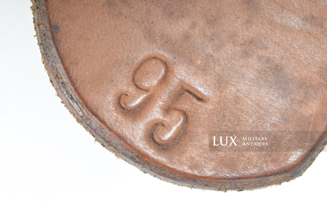 Early German combat service leather belt in natural brown leather, « 1938 » - photo 17