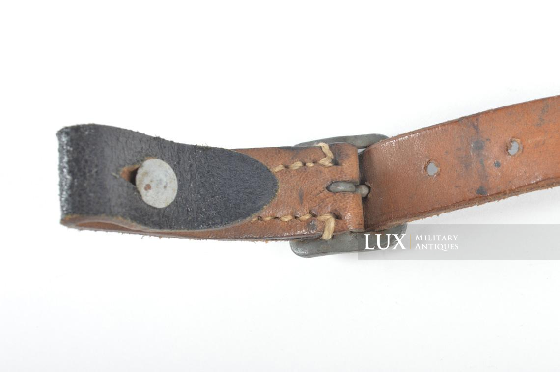 German mid-war helmet chinstrap, « G. SINGER KLATTAU 1942 » - photo 12