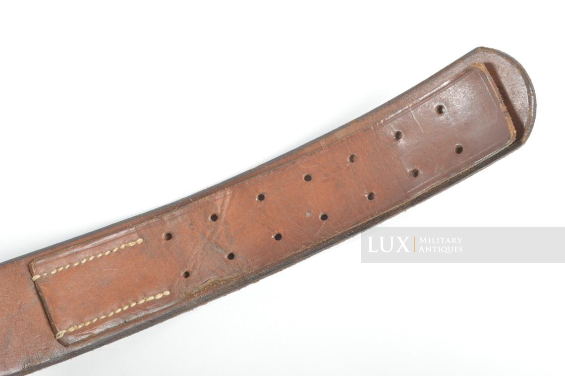 Unissued early German leather belt in natural brown leather, « 1938