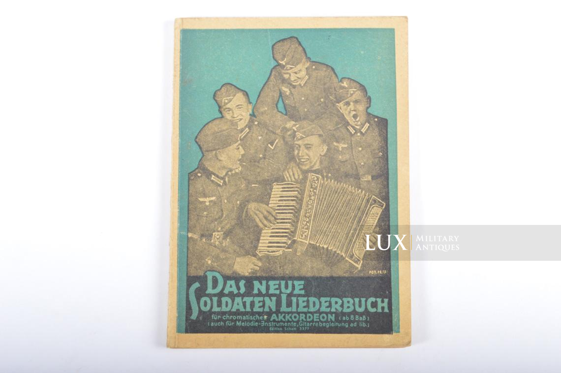 Livret de chant allemand pour jouer avec un accordéon, « Das Neue Soldaten Liederbuch » - photo 4