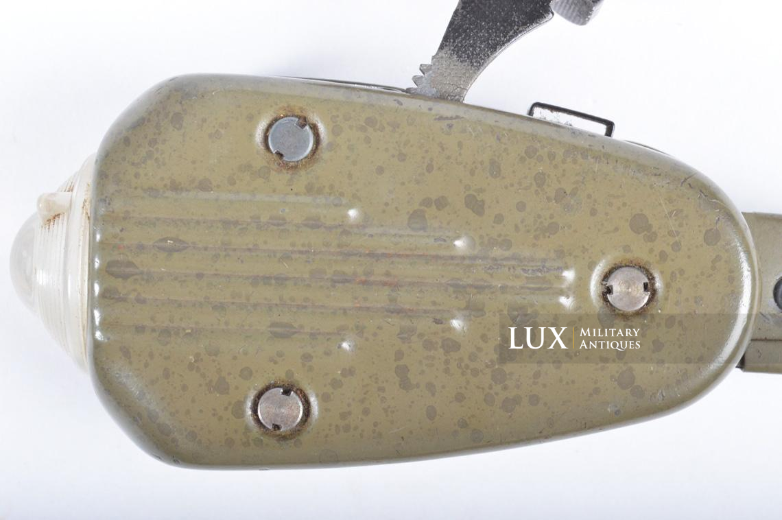Rare lampe de poche allemande réglementaire à dynamo, « Wehrmachteigentum » - photo 10