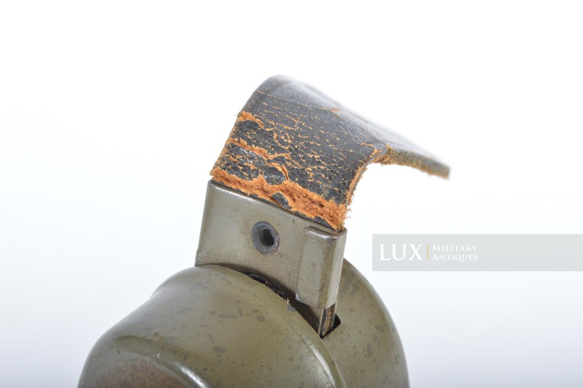 Rare lampe de poche allemande réglementaire à dynamo, « Wehrmachteigentum » - photo 13