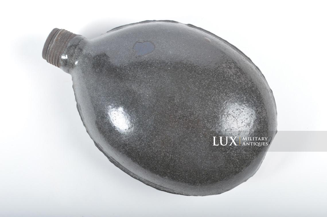 Unissued German late-war canteen with brown enamel cup, « AEMA 44 » - photo 16
