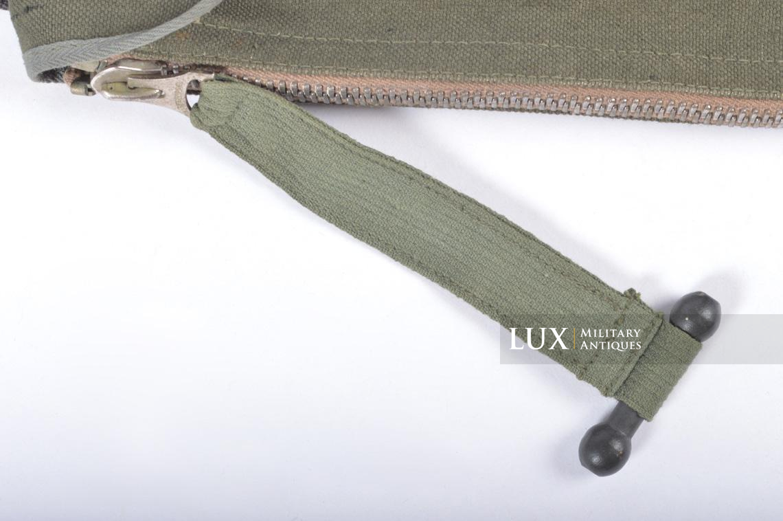 Early German paratrooper gas mask carrying bag, « AB » - photo 12