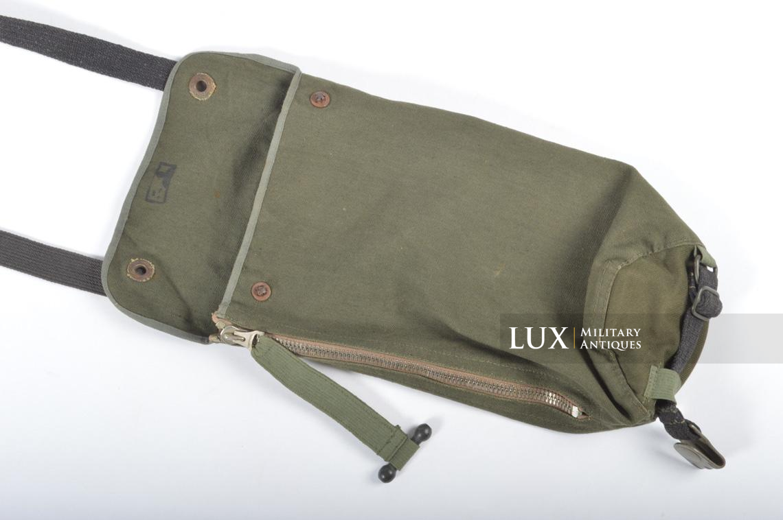 Early German paratrooper gas mask carrying bag, « AB » - photo 25