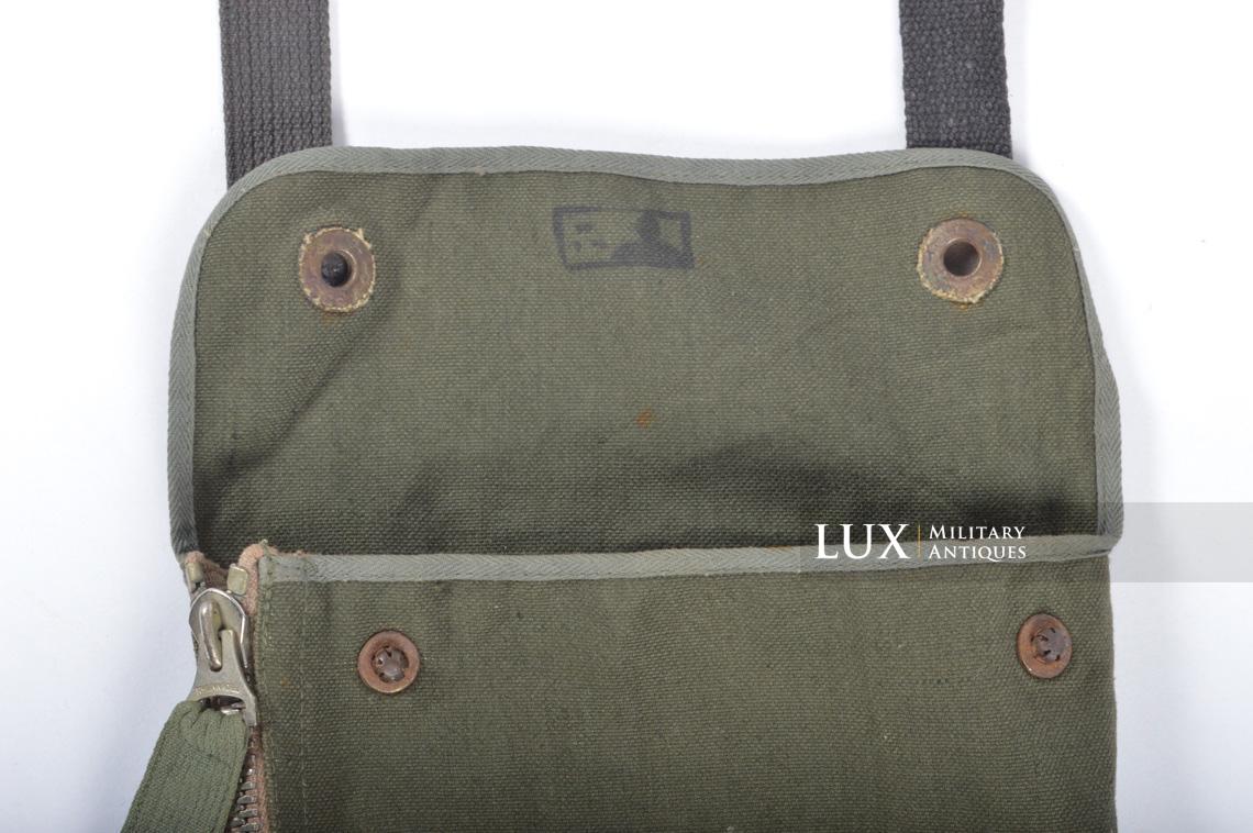 Early German paratrooper gas mask carrying bag, « AB » - photo 26