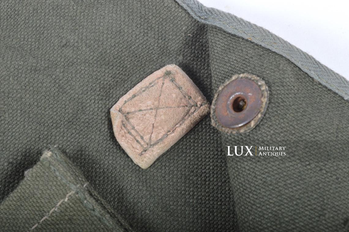 Early German paratrooper gas mask carrying bag, « AB » - photo 40