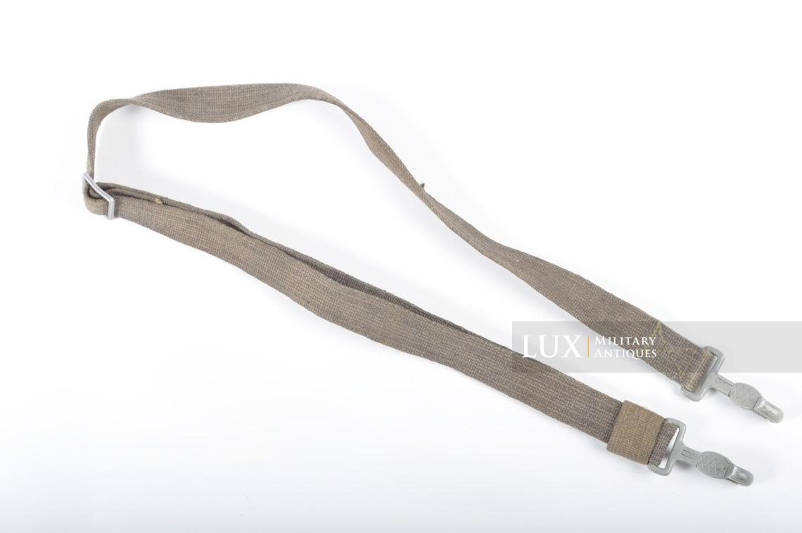 Unissued German MG34/42 optical sight box web carrying strap - photo 4