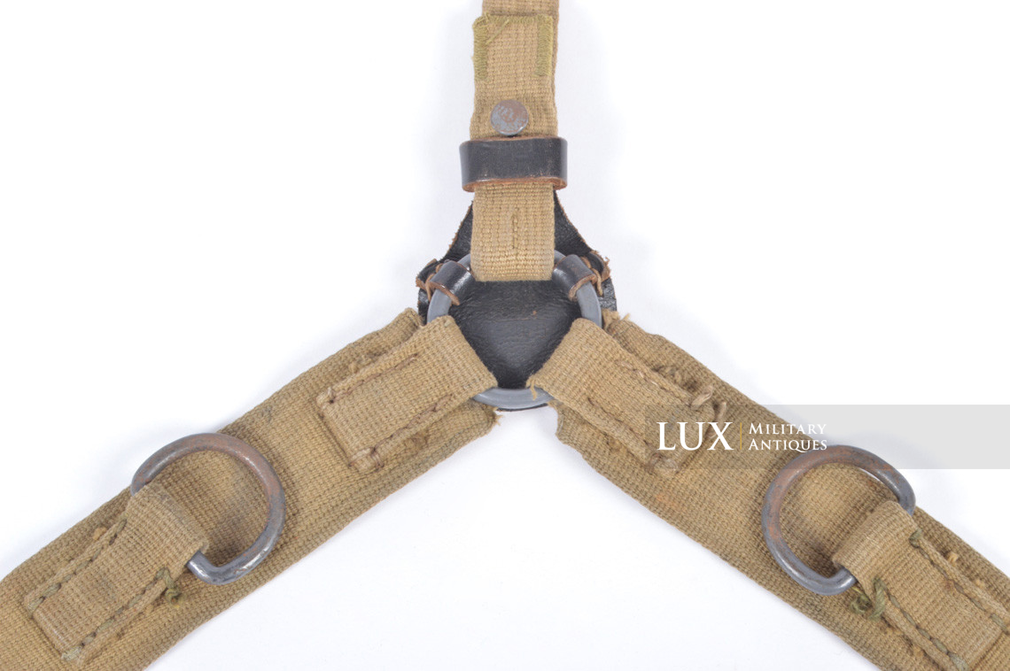 Unique late-war German tropical webbing Y-straps, « RBNr » - photo 11