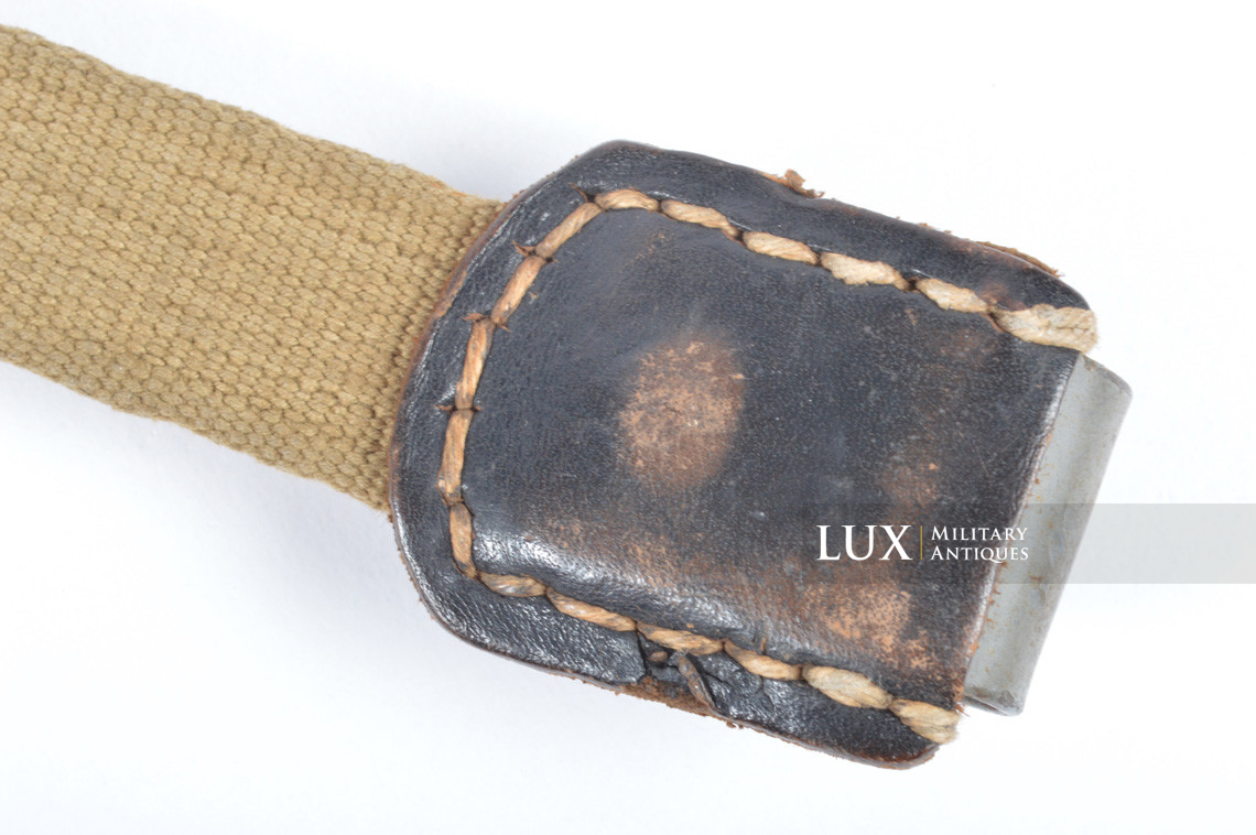 Unique late-war German tropical webbing Y-straps, « RBNr » - photo 29