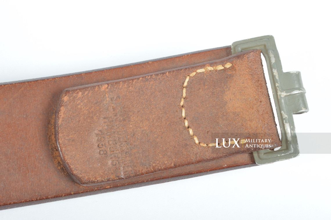 Early German combat service leather belt in natural brown leather, « 1938 » - photo 8