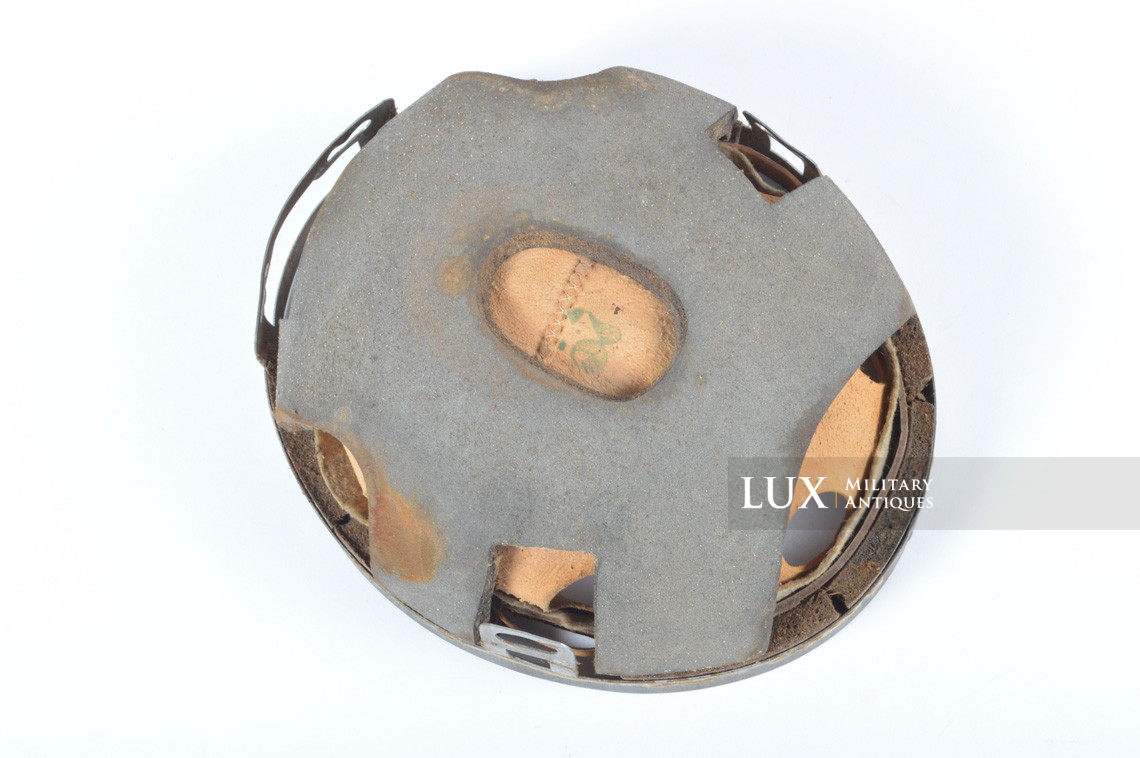 Intérieur milieu de guerre de casque allemand M38 de parachutiste, « 68 » - photo 11