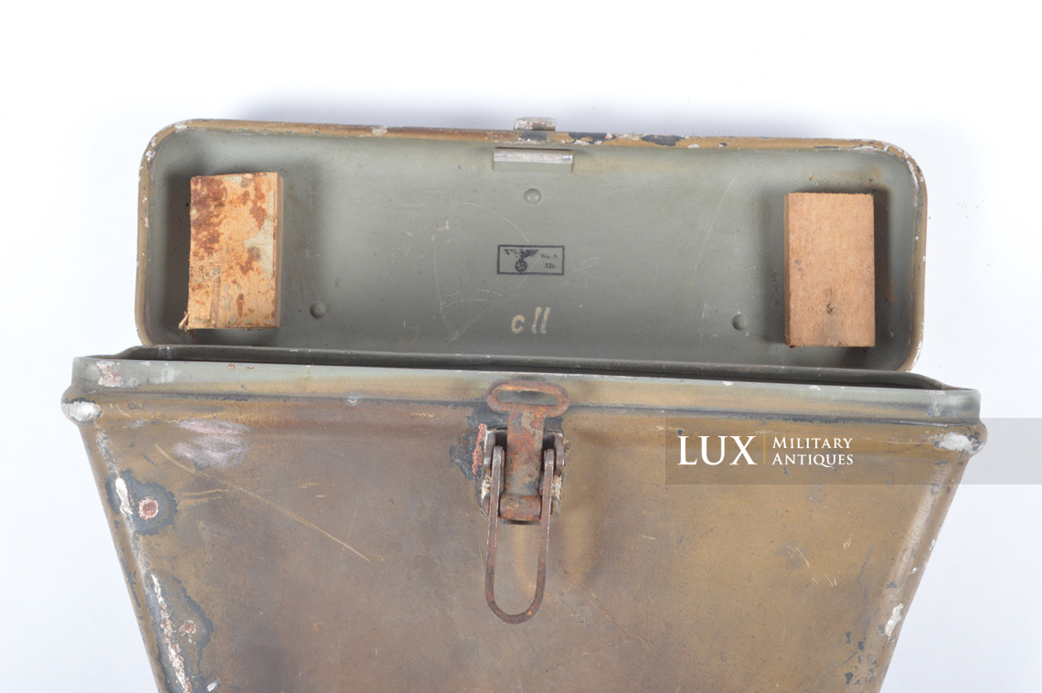 German rangefinder container case in normandy camouflage - photo 26