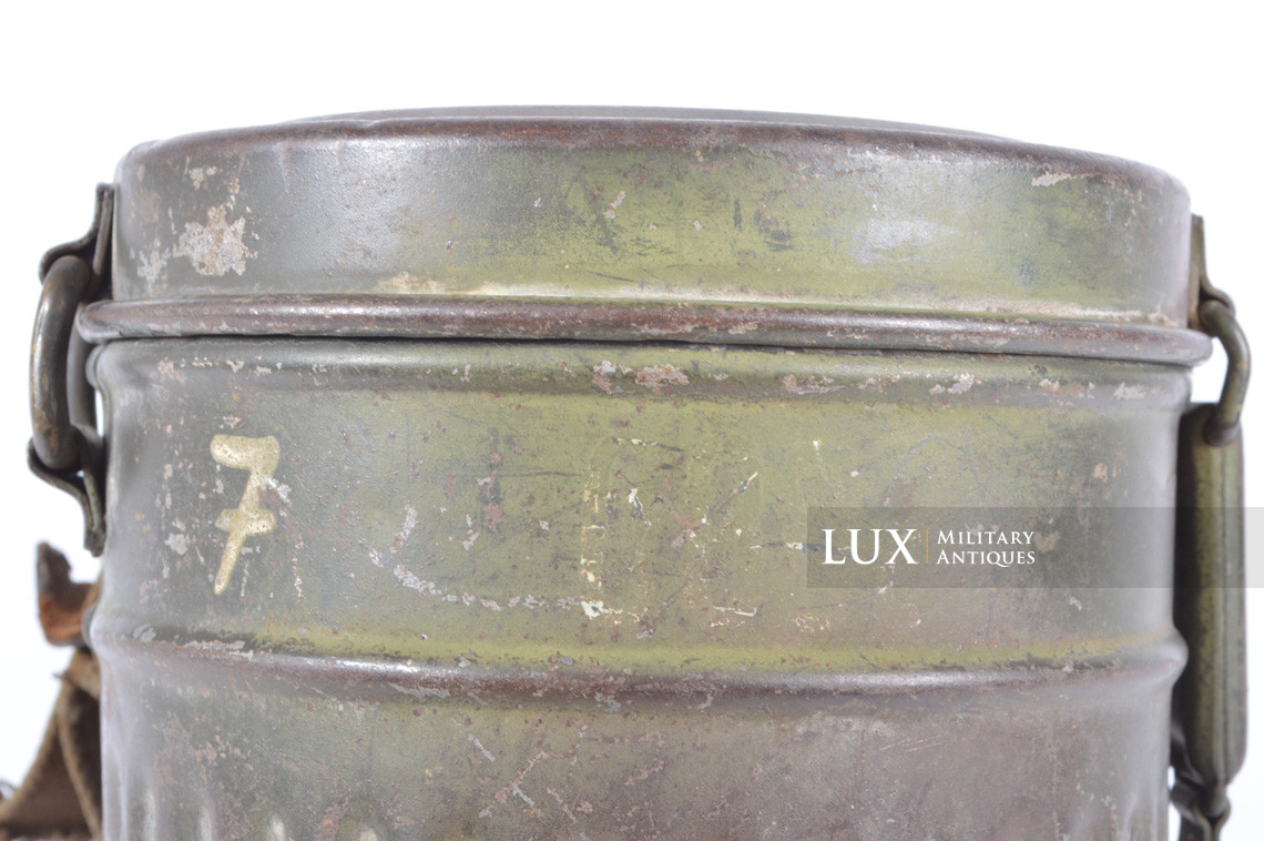German two-tone camouflage gas mask canister set, « Gefr. Bopp » - photo 16