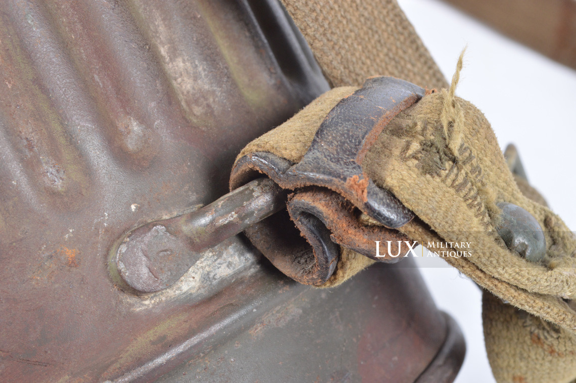 German two-tone camouflage gas mask canister set, « Gefr. Bopp » - photo 27