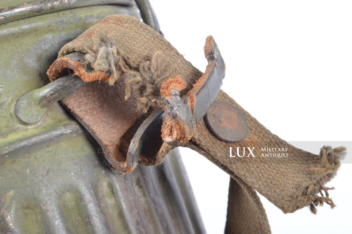 German two-tone camouflage gas mask canister set, « Gefr. Bopp » - photo 28