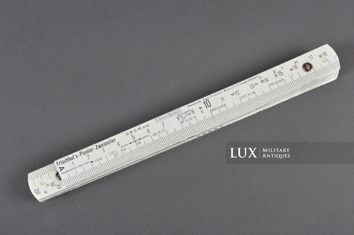 Rare unissued German combat engineer issued 2 meters folding ruler, « Frischhut’s -Pionier - Zweimeter » - photo 4