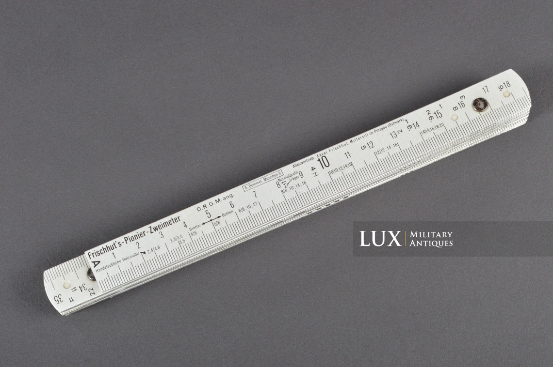 Rare unissued German combat engineer issued 2 meters folding ruler, « Frischhut’s -Pionier - Zweimeter » - photo 4
