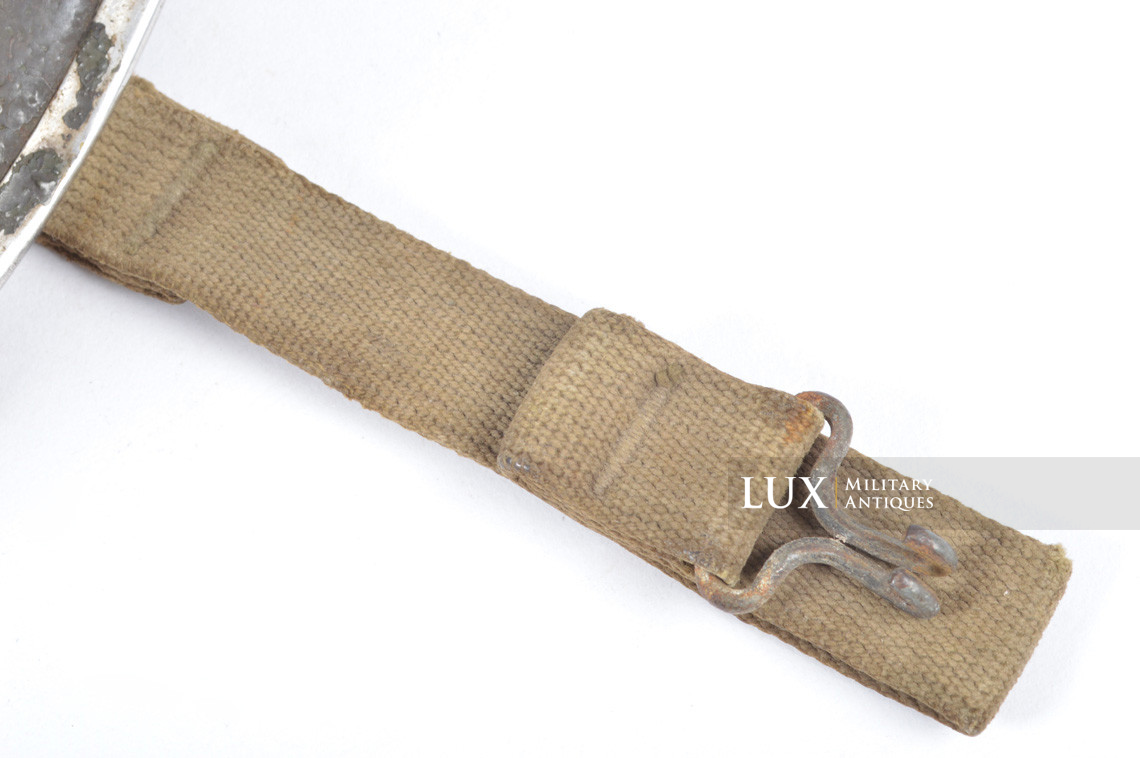 USM1 helmet, 101st AB, 321st Glider Field Artillery Battalion , « Lt. LePors » - photo 16