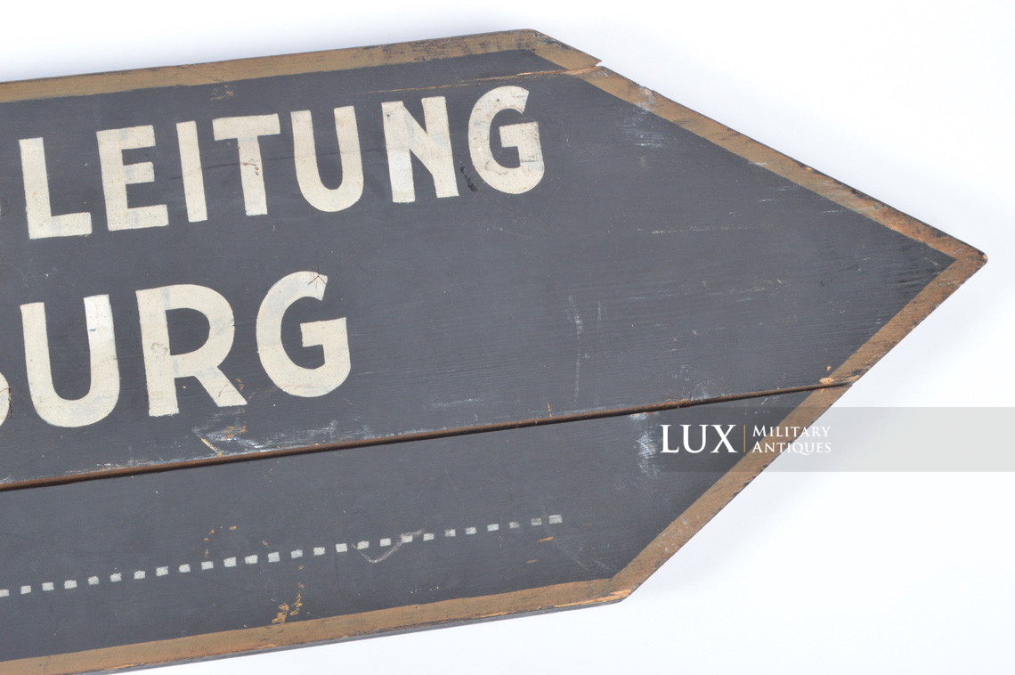 Panneau en bois « NSDAP Kreisleitung Strassburg » - photo 9