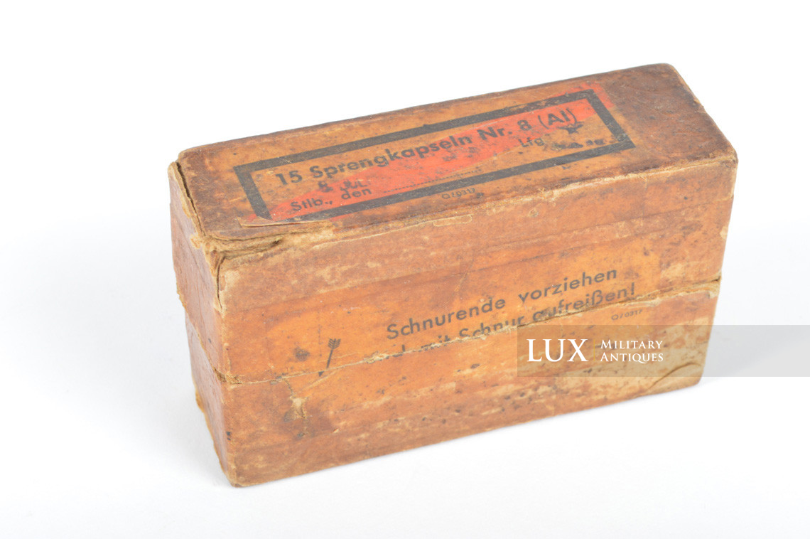 Boîte de détonateurs allemands pour grenades à manche - photo 8
