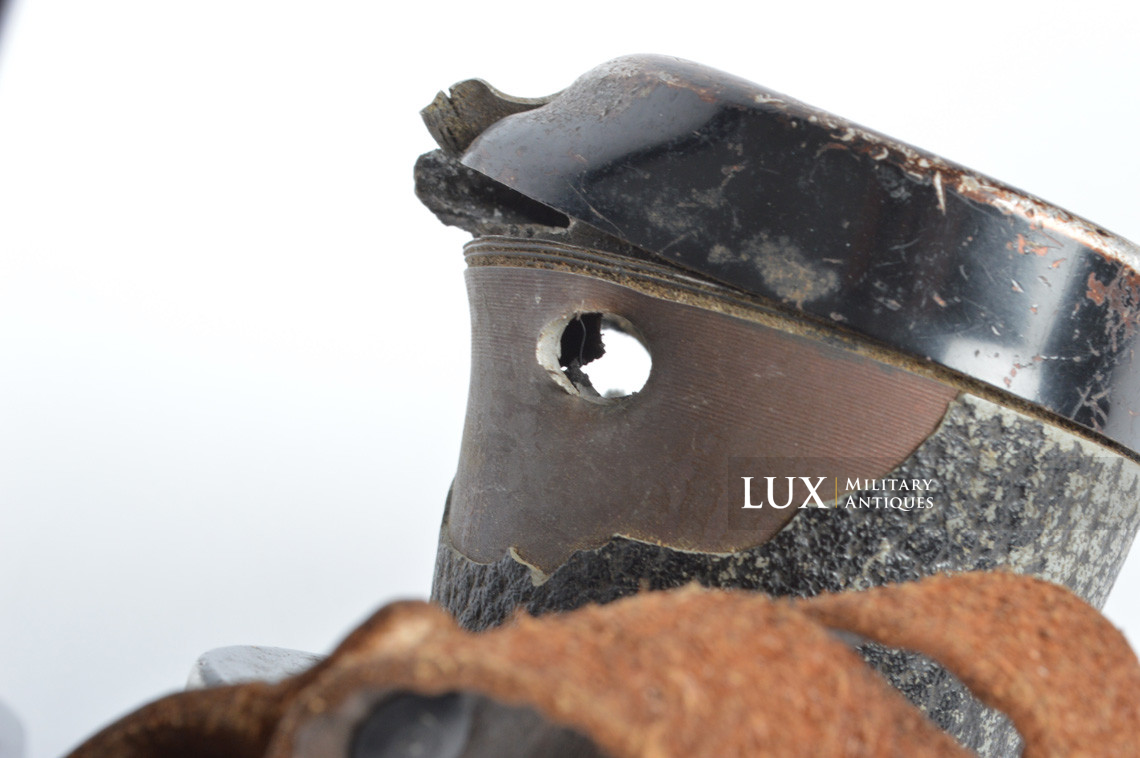 German 10x50 power binoculars, « Battle Damaged » - photo 13