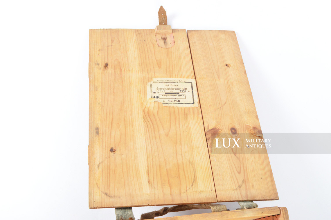 German explosive blocks storage box, « Sprengkörper 28 » - photo 27