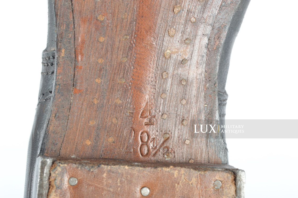 Unissued late-war German low ankle combat boots - photo 17