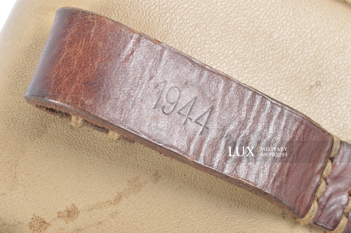 Rare porte-chargeur G43/K43 en toile cirée jaune sable du terrain, « fuq1944 » - photo 11