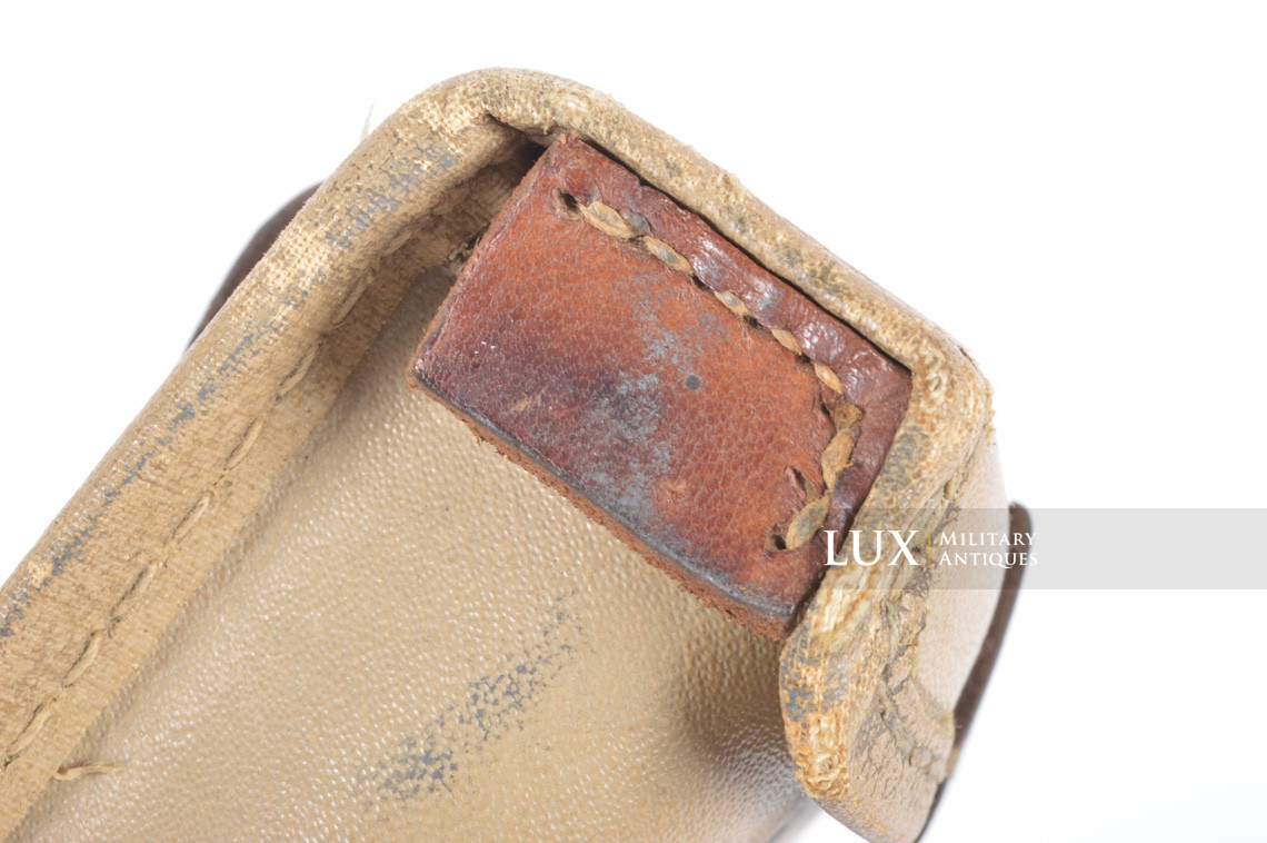 Rare porte-chargeur G43/K43 en toile cirée jaune sable du terrain, « fuq1944 » - photo 18