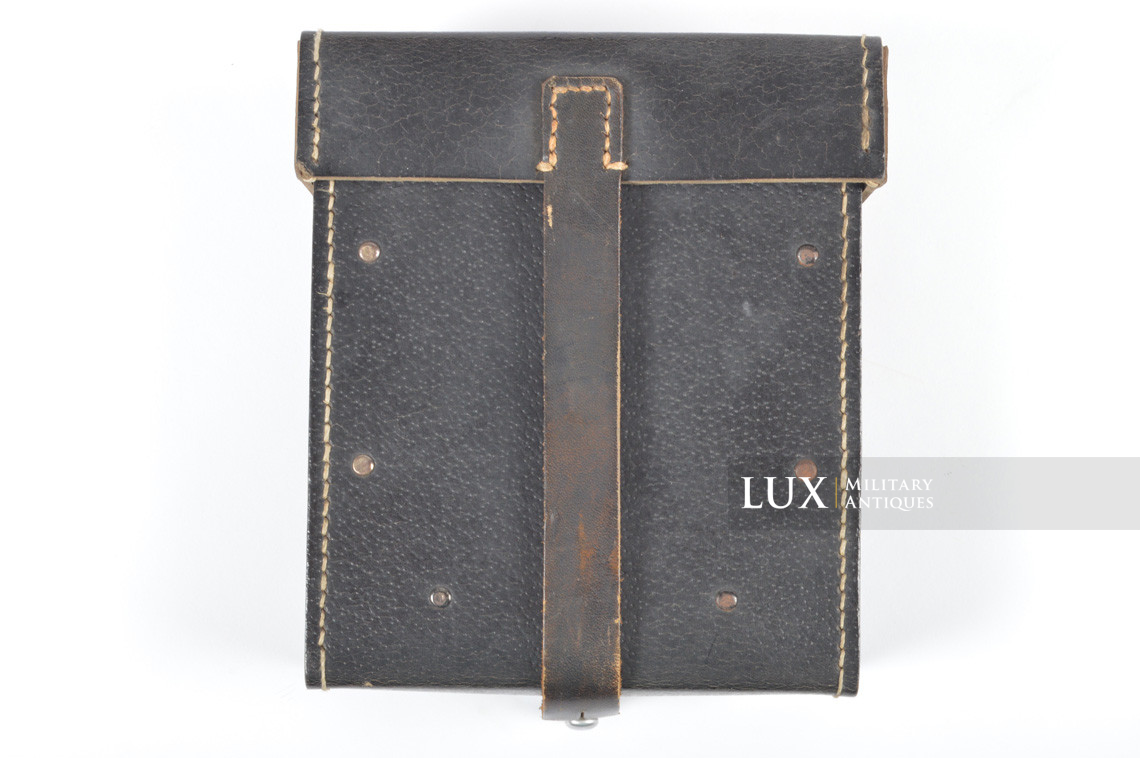 Unissued MG34/42 gunner's belt pouch in black pressed cardboard, « Presstoff » - photo 4