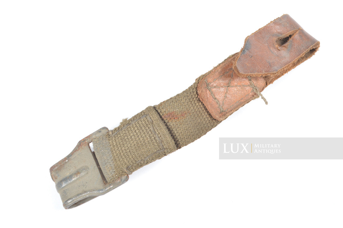 Gasmask canister belt support hook strap, « 1942 » - photo 8