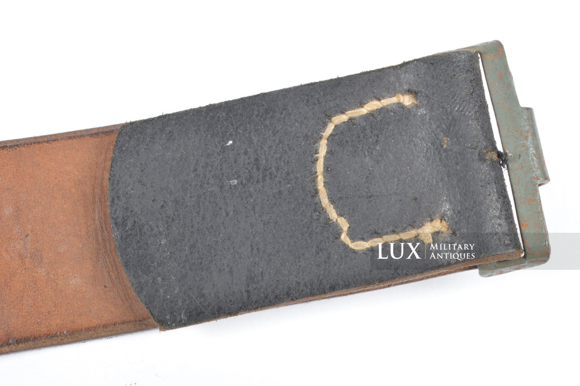 Unissued German late-war leather belt, RBNr « 0/0564/0005 » - photo 8