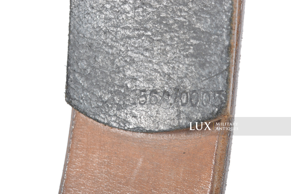 Unissued German late-war leather belt, RBNr « 0/0564/0005 » - photo 9