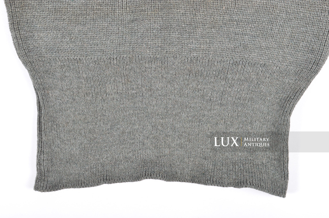 Late-war German issued « turtle-neck » sweater  - photo 16