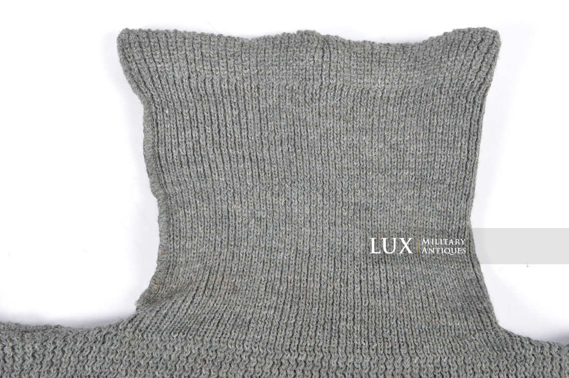 Late-war German issued « turtle-neck » sweater  - photo 18