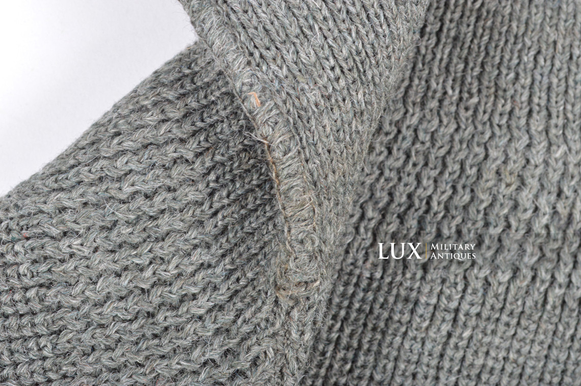 Late-war German issued « turtle-neck » sweater  - photo 19