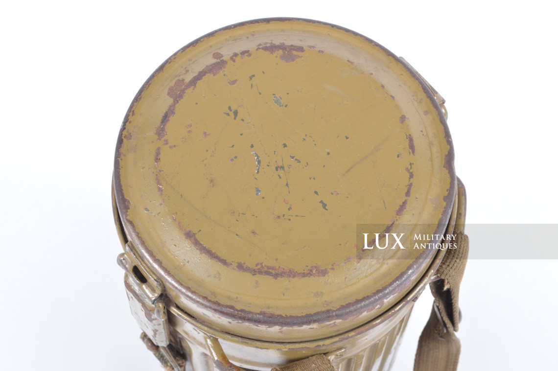 German gas mask canister in olive tropical tan camouflage paint - photo 11