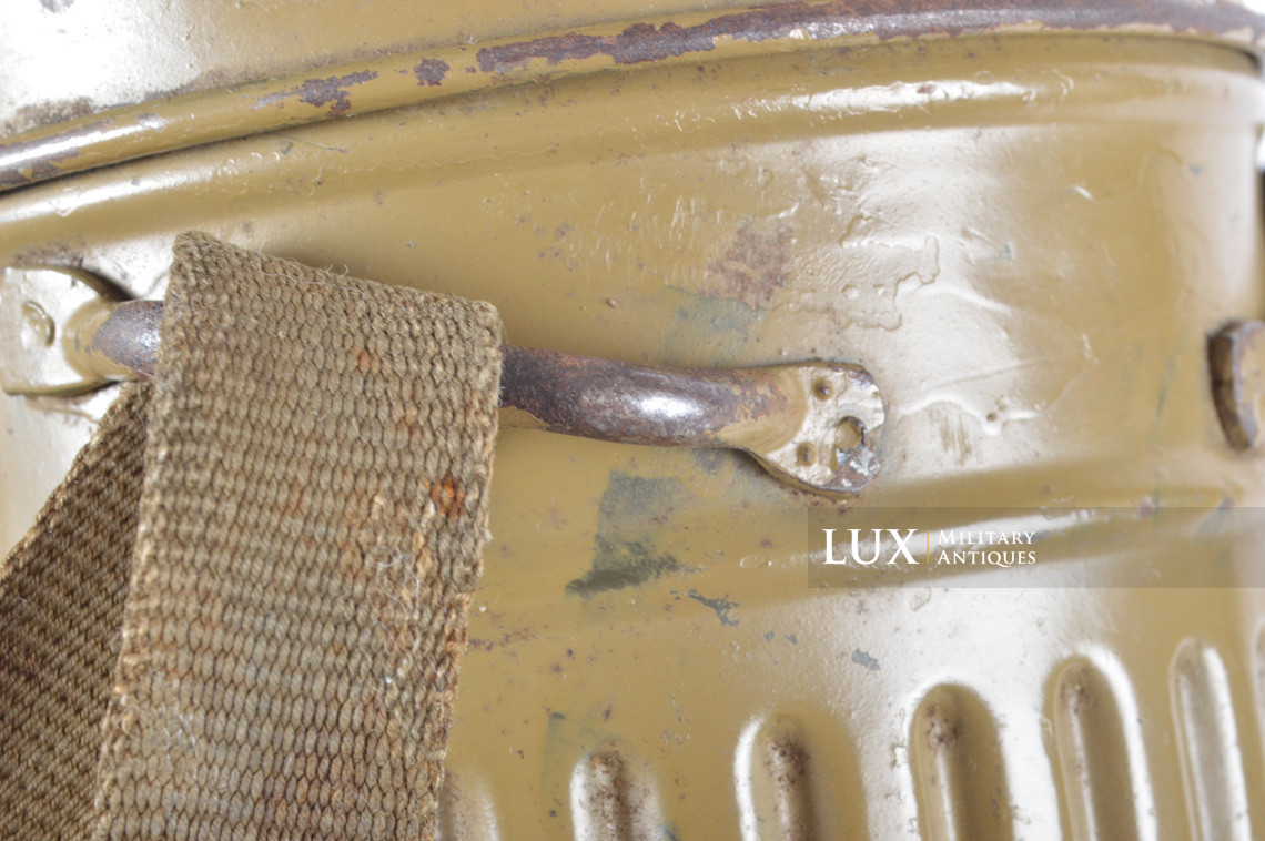 German gas mask canister in olive tropical tan camouflage paint - photo 17